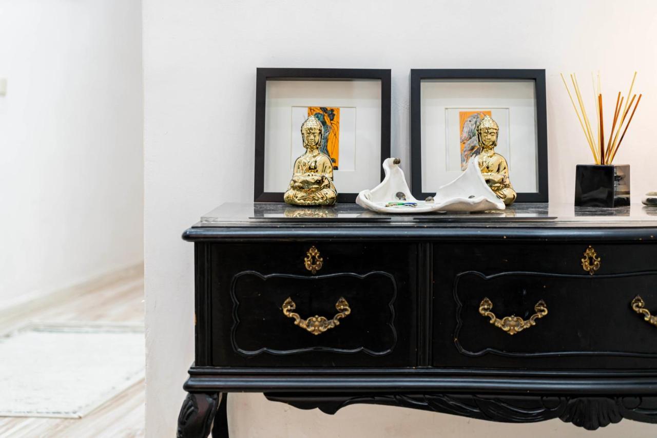 For You Rentals Teatro Real Plaza Apartment Temporal Saint Martin Madrid Tru5 Bagian luar foto