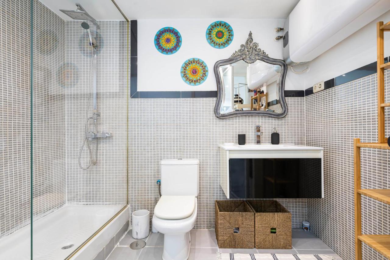 For You Rentals Teatro Real Plaza Apartment Temporal Saint Martin Madrid Tru5 Bagian luar foto